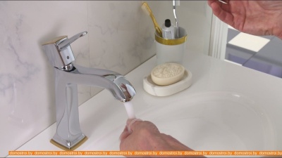 Смеситель Hansgrohe Metropol Classic 31302090 (хром/золото) фотография