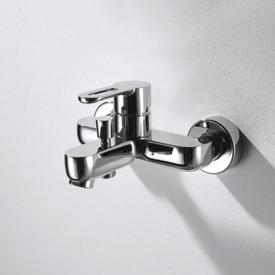 Смеситель для ванны Bravat Stream-D F637163C-01 фотография