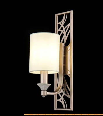 Подвесная люстра Maytoni Luxe H006PL-05G фотография